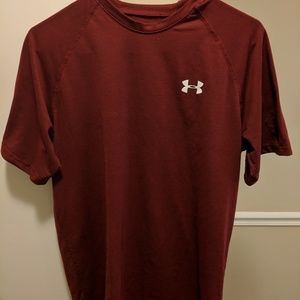 UA athletic (loose) t-shirt
